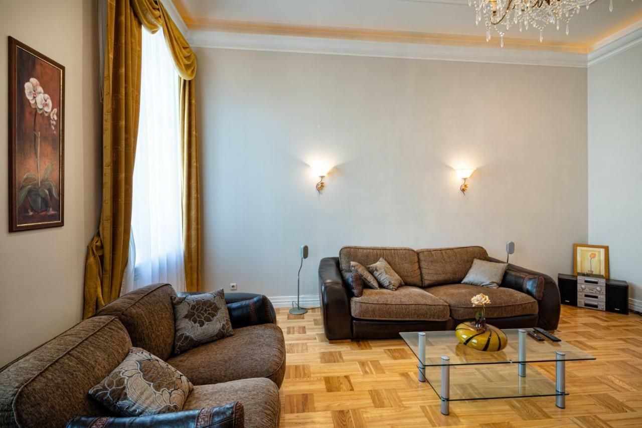 Old Riga 2 Bedroom Vecpilsetas Street Apartment Экстерьер фото