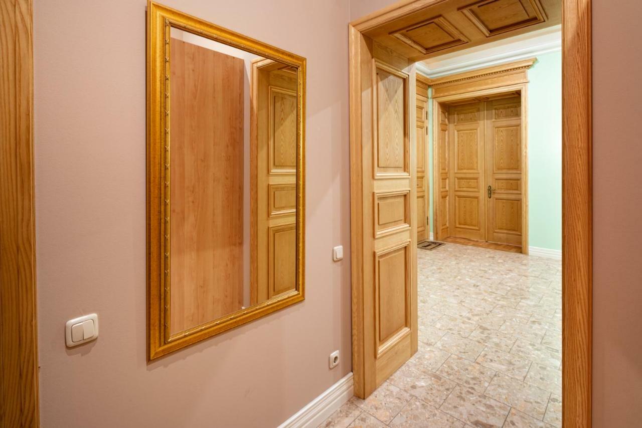 Old Riga 2 Bedroom Vecpilsetas Street Apartment Экстерьер фото