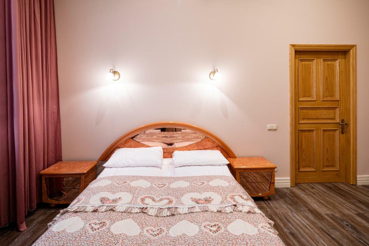 Old Riga 2 Bedroom Vecpilsetas Street Apartment Экстерьер фото