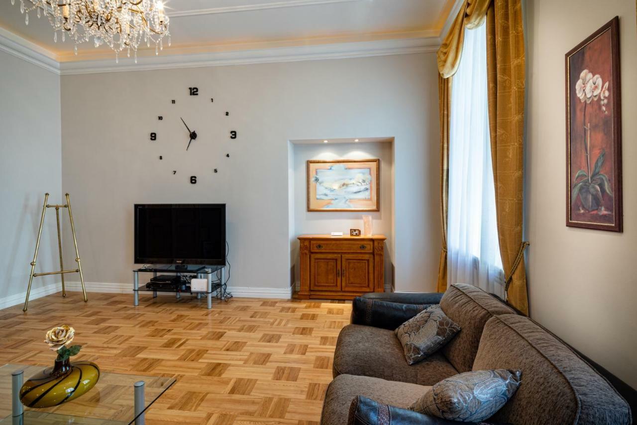 Old Riga 2 Bedroom Vecpilsetas Street Apartment Экстерьер фото